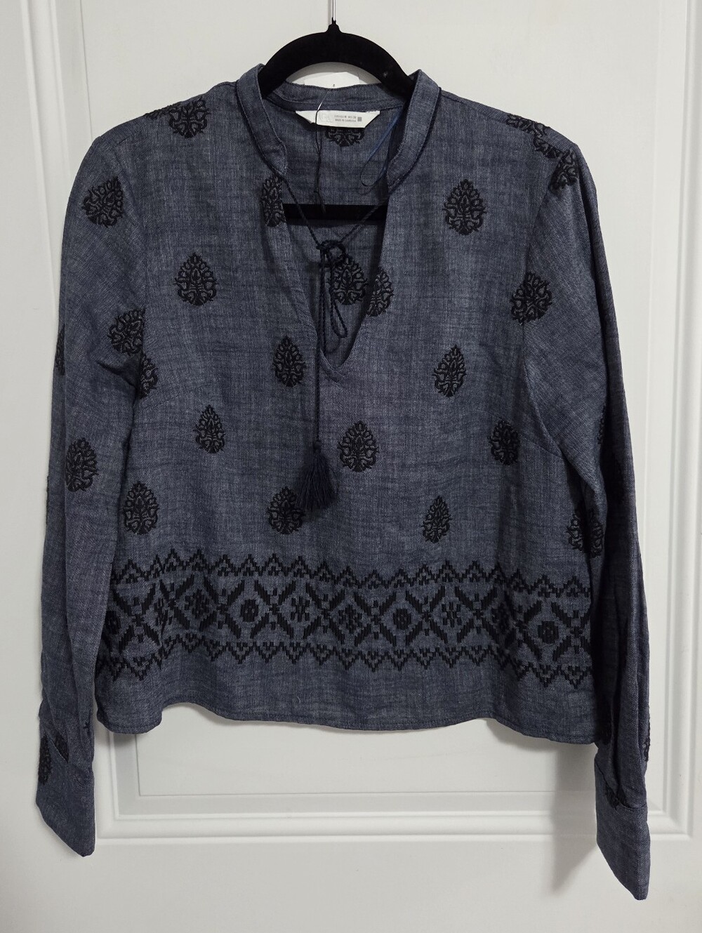 Zara Women's Embroidered Blouse - Size M